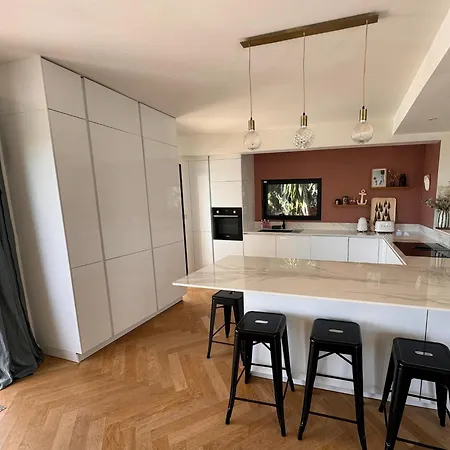 La Blanche A Avec Piscine Et Vue Vila
