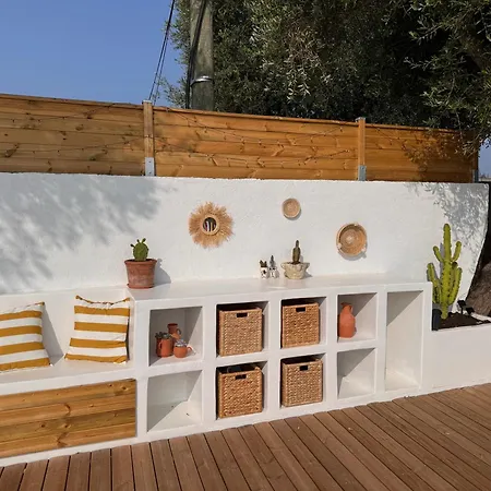 La Blanche A Avec Piscine Et Vue Vila Nice